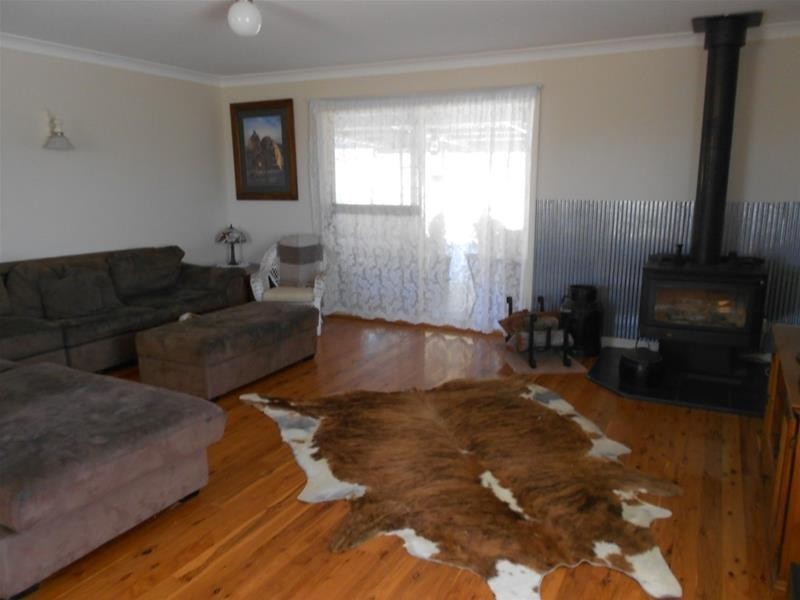 196 Conimbla Road, Cowra NSW 2794