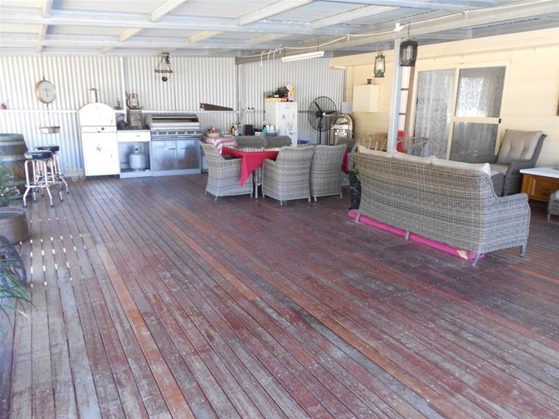 196 Conimbla Road, Cowra NSW 2794