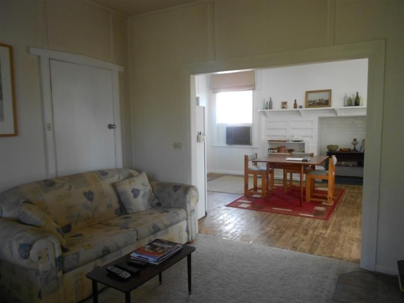 12 Blue Mantle Road, Wyangala NSW 2808