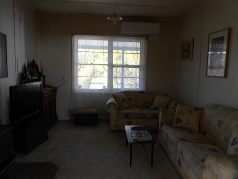 12 Blue Mantle Road, Wyangala NSW 2808