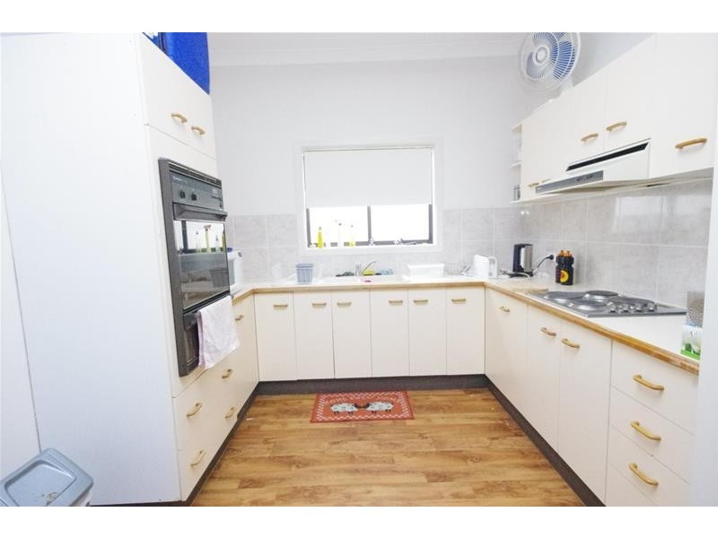 2 Coota Street, Cowra NSW 2794