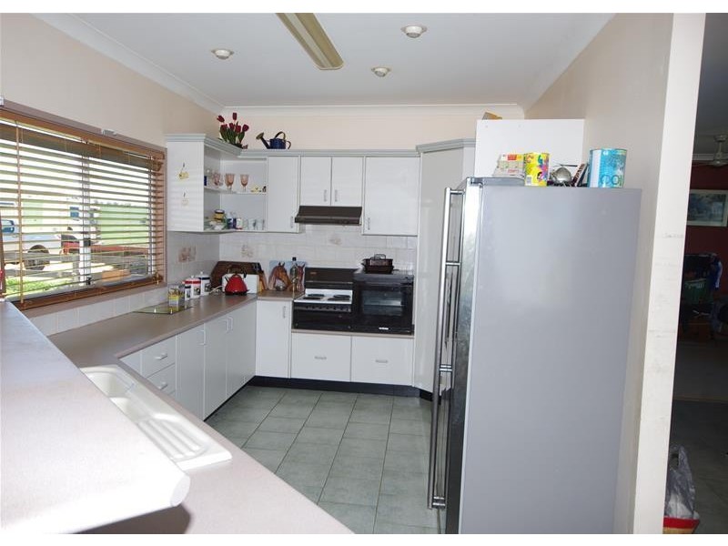 3 Binni Creek Road, Cowra NSW 2794