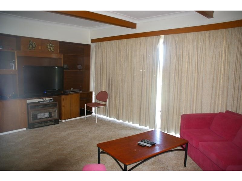 13 Waugoola Street, Cowra NSW 2794