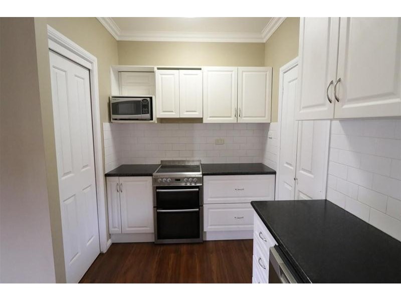 4 Newcombe Street, Cowra NSW 2794