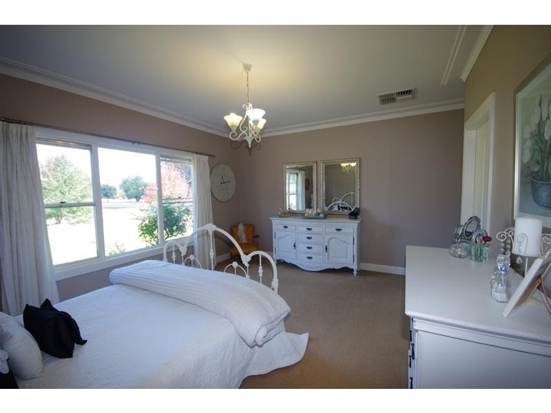 26 Battalion Drive, Cowra NSW 2794