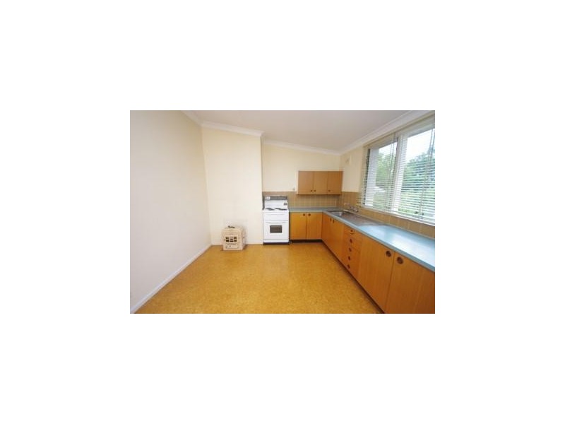 35 Liverpool Street, Cowra NSW 2794