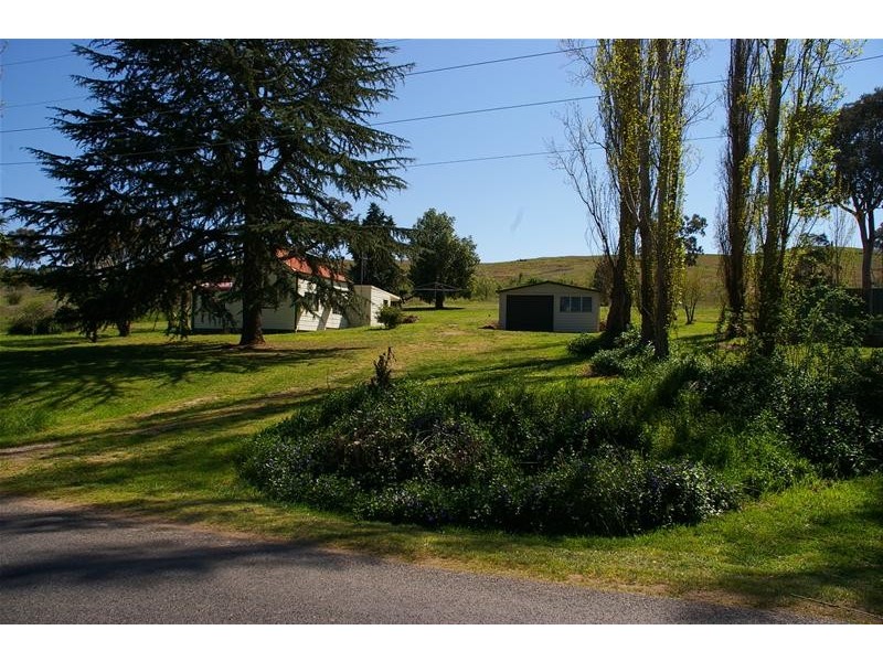 9 Purcell Drive, Woodstock NSW 2538