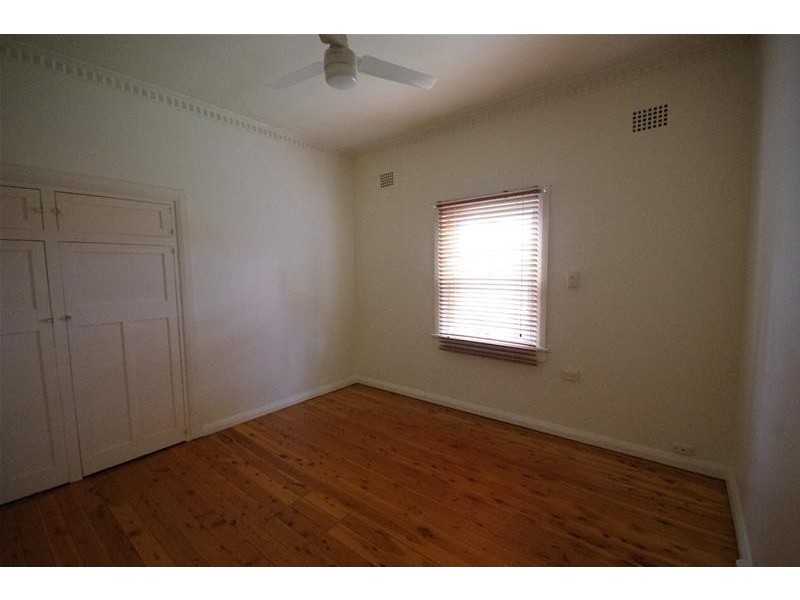 36 Keswick Street, Cowra NSW 2794