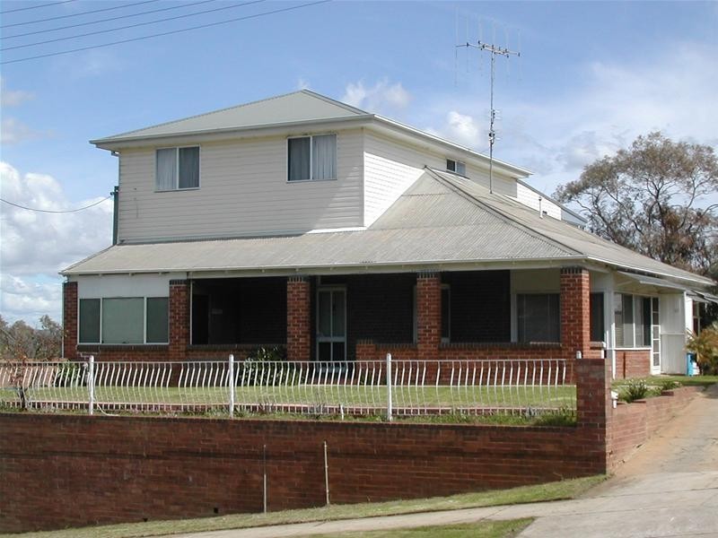 6B Lachlan Street, Cowra NSW 2794