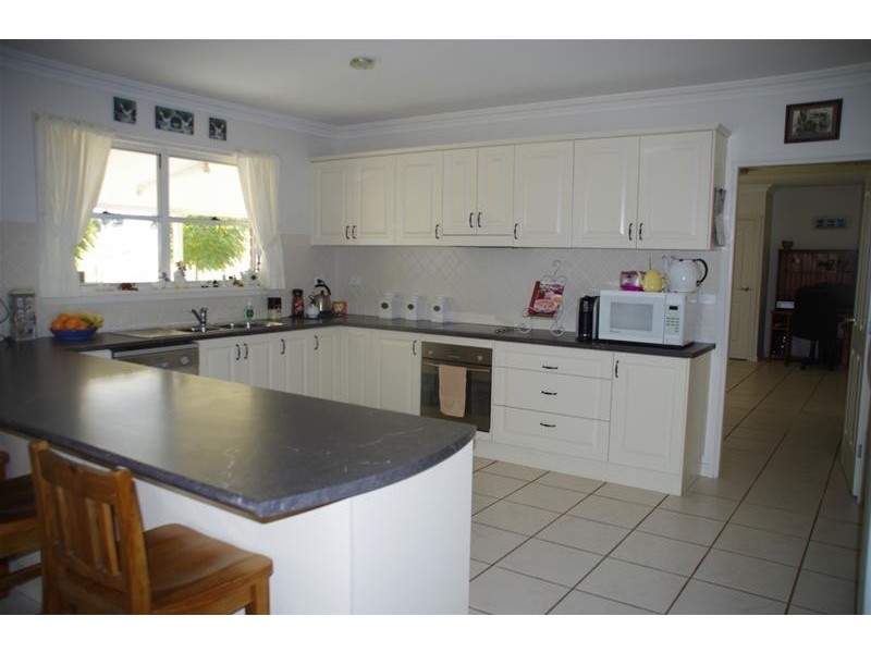 265 Camp Road, Cowra NSW 2794