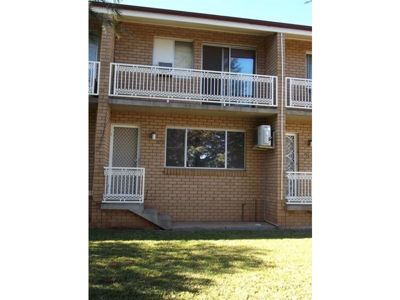 37B Newcombe Street, Cowra NSW 2794