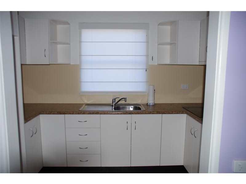 48 Lee Street, Cowra NSW 2794