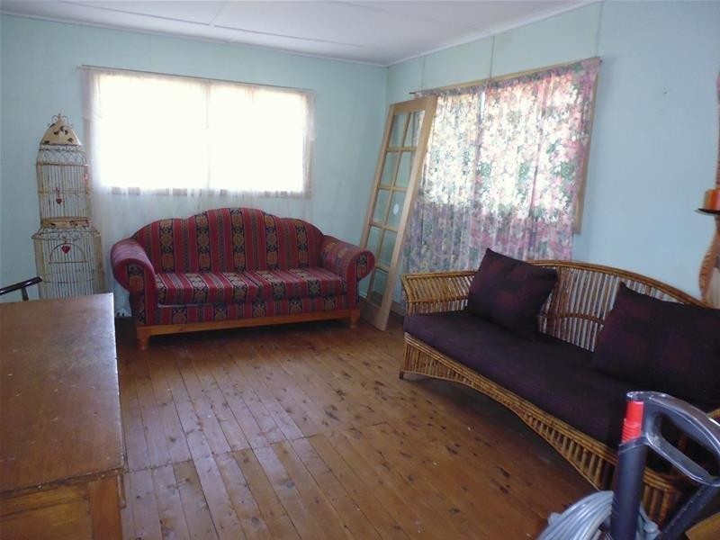 14-16 Belmore Street, Woodstock NSW 2793