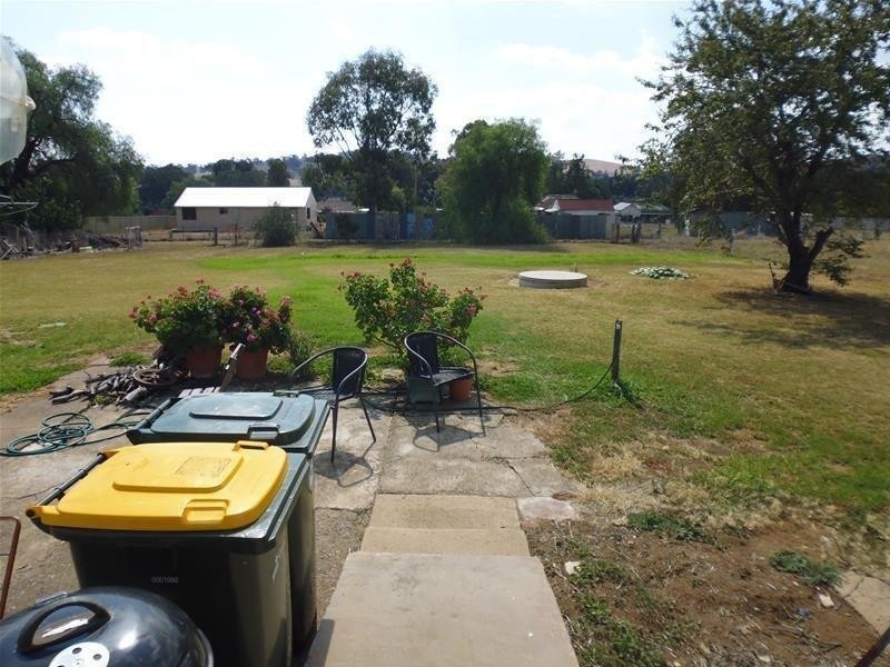 14-16 Belmore Street, Woodstock NSW 2793