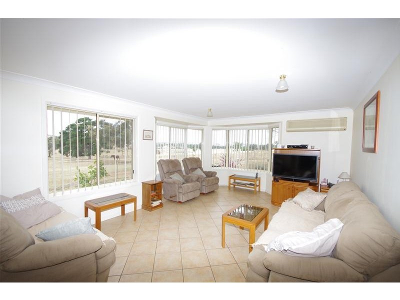 18 Battalion Drive, Cowra NSW 2794