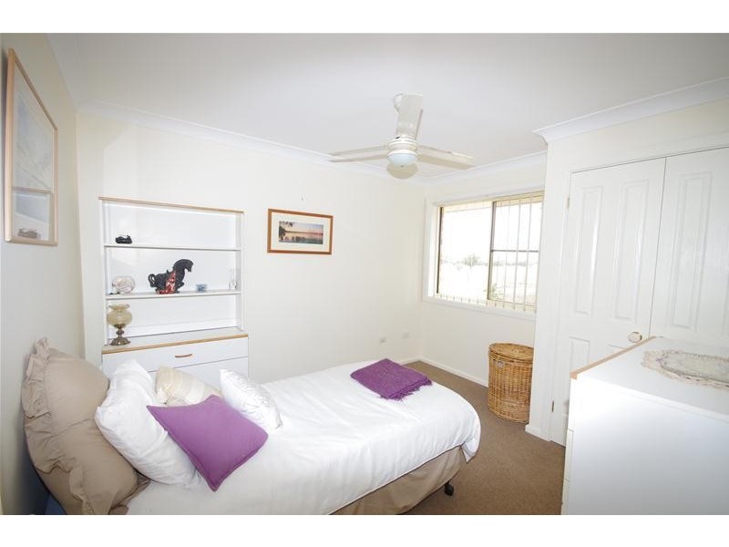 18 Battalion Drive, Cowra NSW 2794