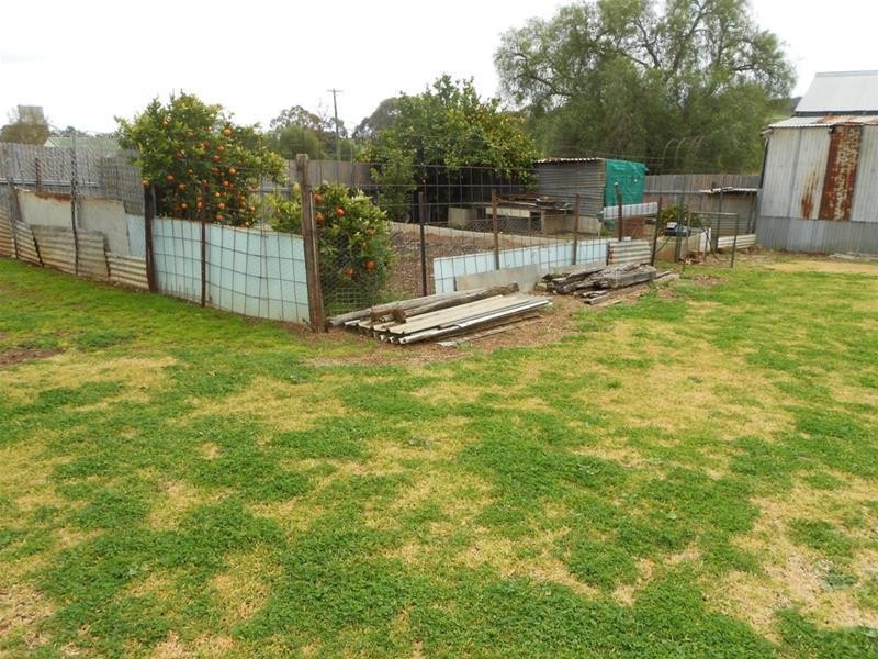 22 Stuart Street, Woodstock NSW 2793