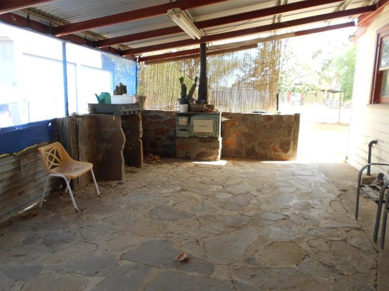 83 Horseferry Road, Young NSW 2594