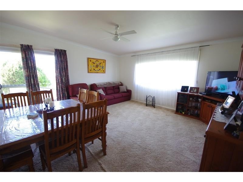 23 Bourke Street, Cowra NSW 2794