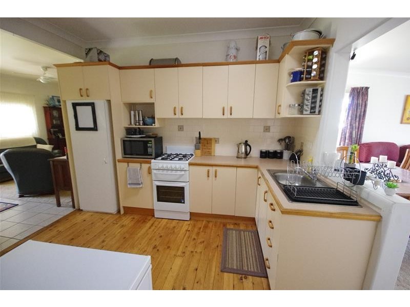 23 Bourke Street, Cowra NSW 2794