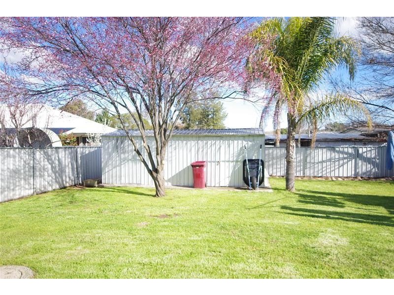 23 Bourke Street, Cowra NSW 2794