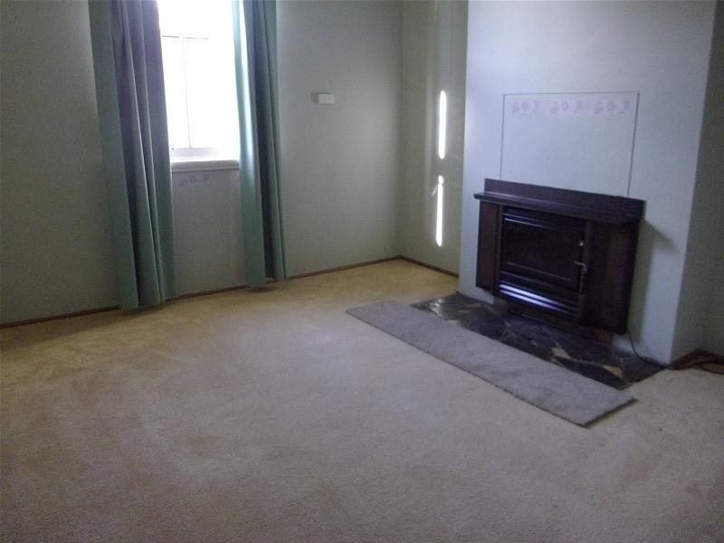 19 Parkes Street, Cowra NSW 2794