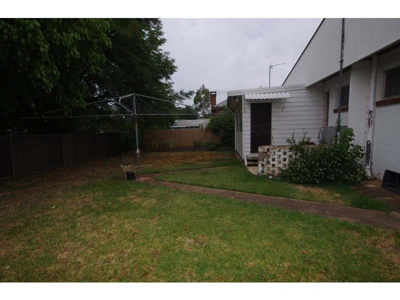 7 Bramall Street, Cowra NSW 2794