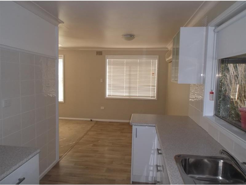 127 Lachlan Street, Cowra NSW 2794