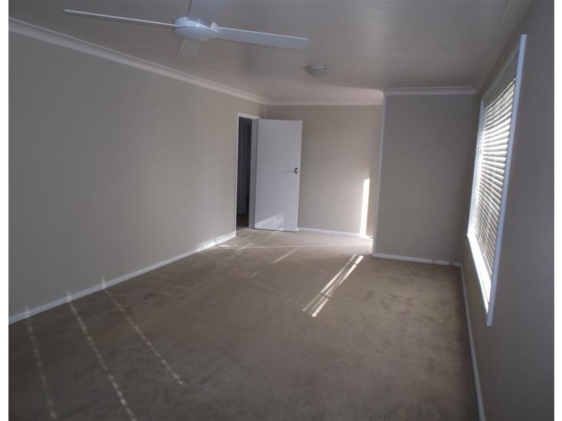 127 Lachlan Street, Cowra NSW 2794