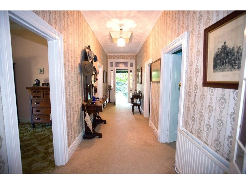 Lachlan Valley Way, Cowra NSW 2794