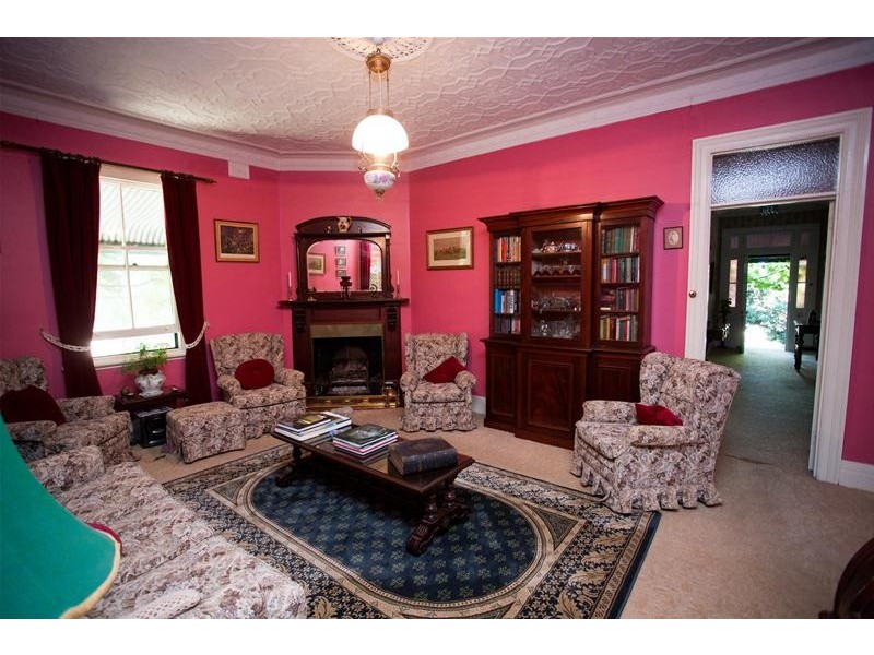 Lachlan Valley Way, Cowra NSW 2794