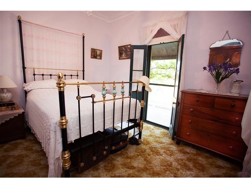 Lachlan Valley Way, Cowra NSW 2794