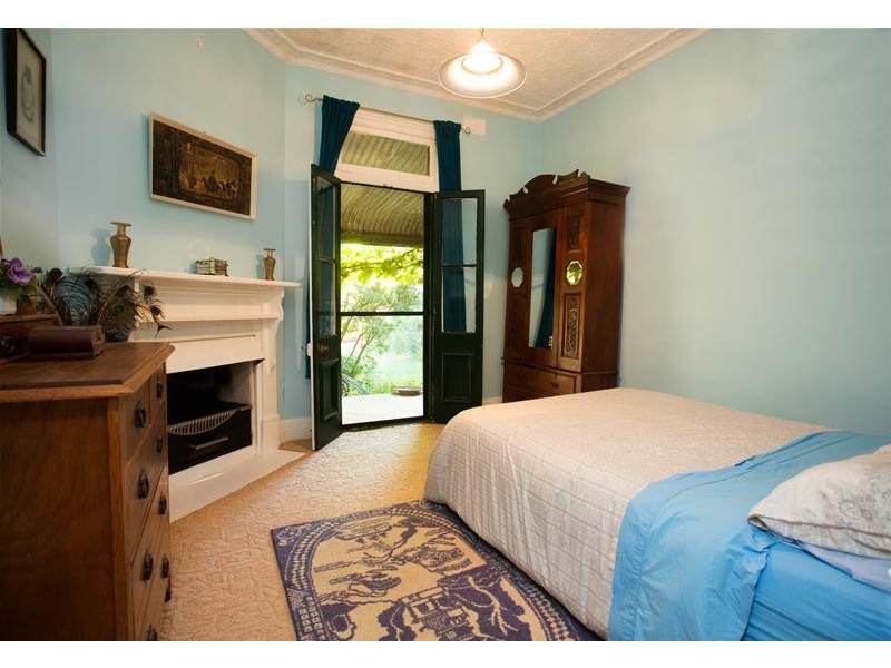 Lachlan Valley Way, Cowra NSW 2794