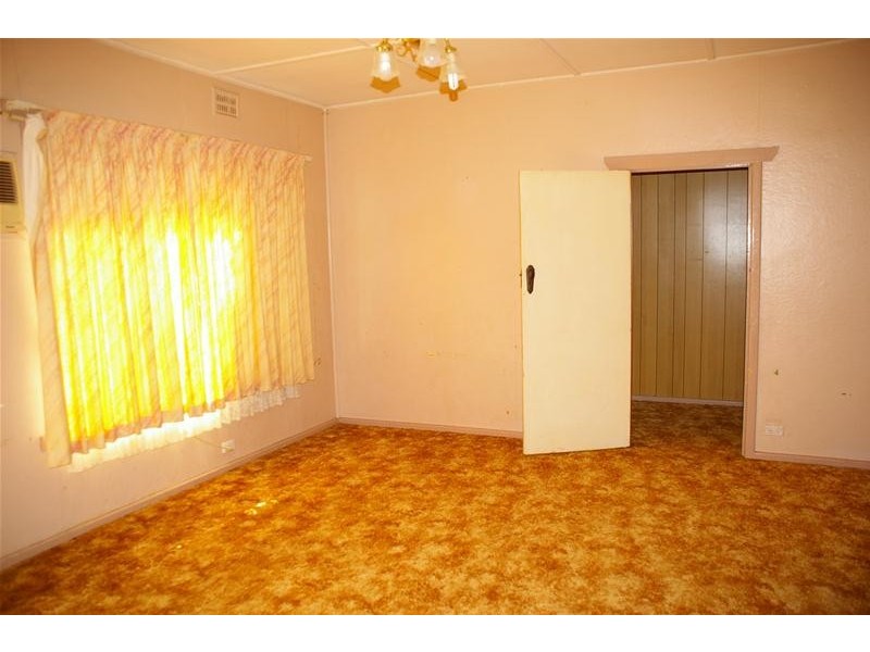 29 Darling Avenue, Cowra NSW 2794