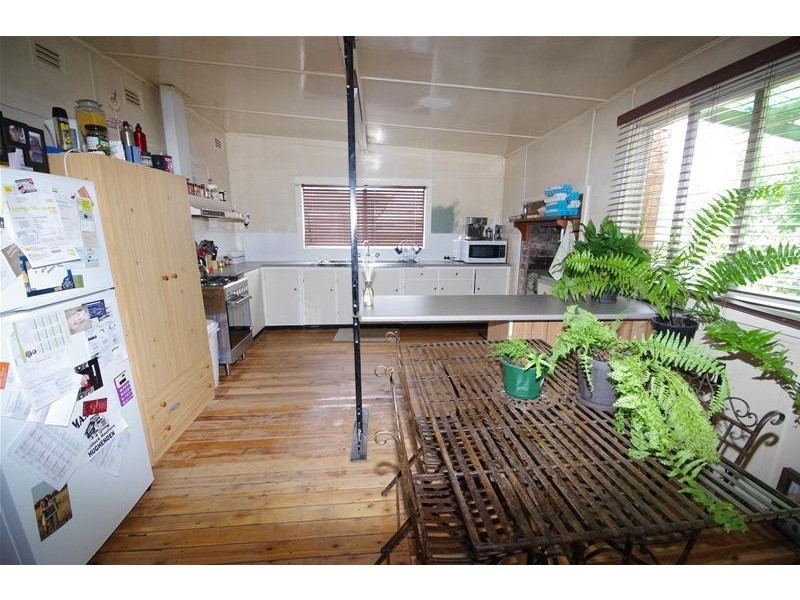 16 Mulyan Street, Cowra NSW 2794