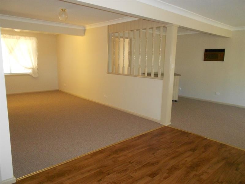 12 Prince Street, Koorawatha NSW 2807