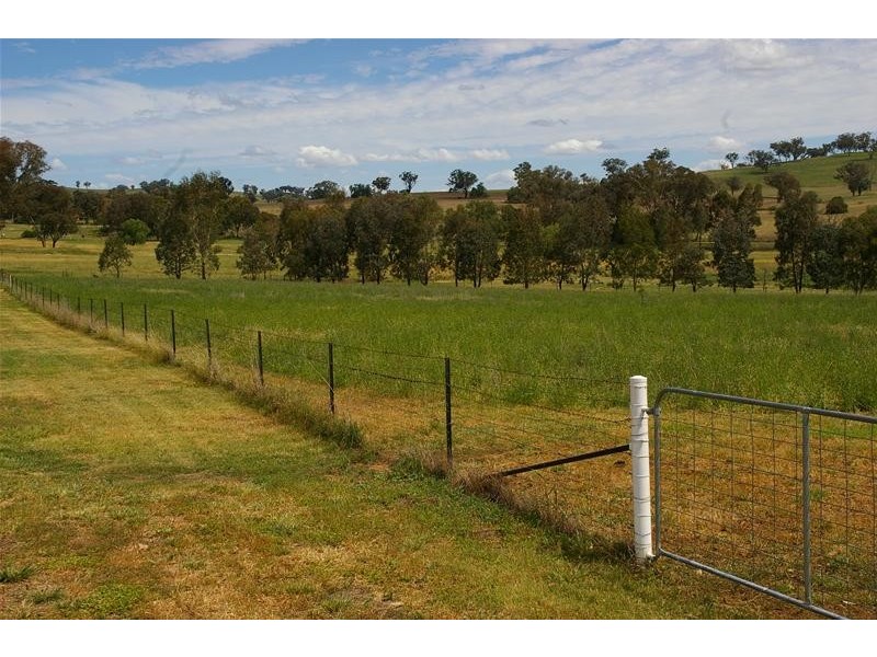 23 Goodacre Drive, Woodstock NSW 2538