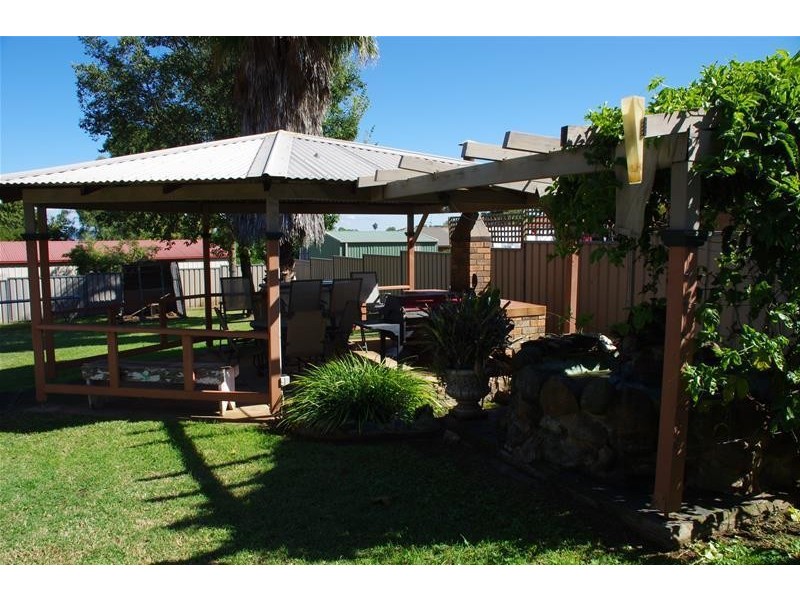 50 Evans Street, Cowra NSW 2794