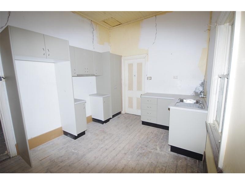 4 Eulo Street, Cowra NSW 2794