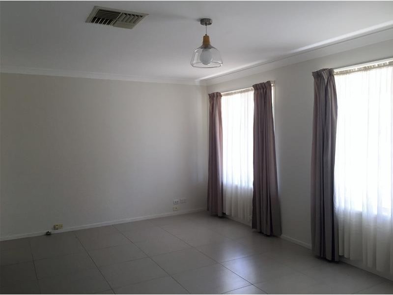 56 Walker Street, Cowra NSW 2794