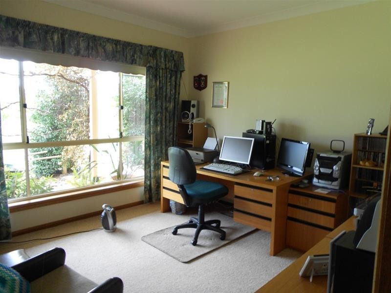 113 Vernon Drive, Cowra NSW 2794