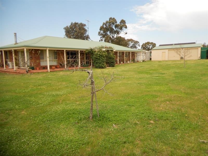 113 Vernon Drive, Cowra NSW 2794