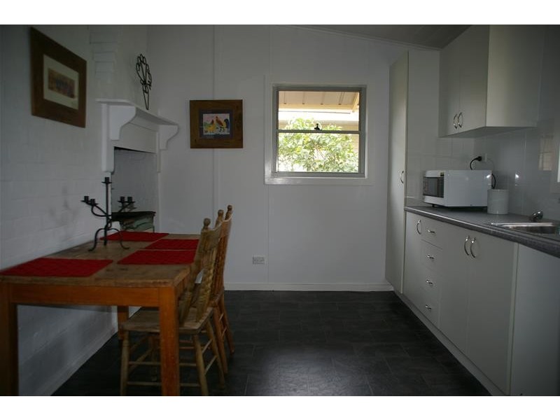 26 Coota Street, Cowra NSW 2794