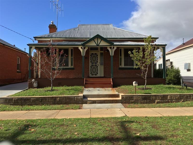 71 Brisbane Street, Cowra NSW 2794