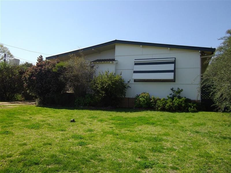 5  Kibbler Street, Cowra NSW 2794