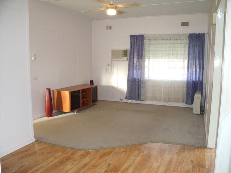 20 Mulyan Street, Cowra NSW 2794