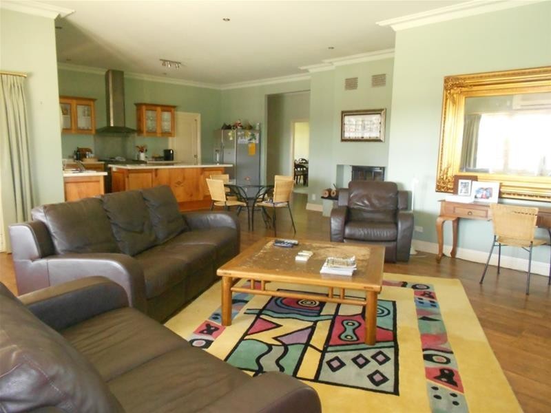 1166 Fish Fossil Drive, Canowindra NSW 2804