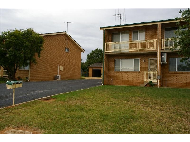 31C Newcombe Street, Cowra NSW 2794