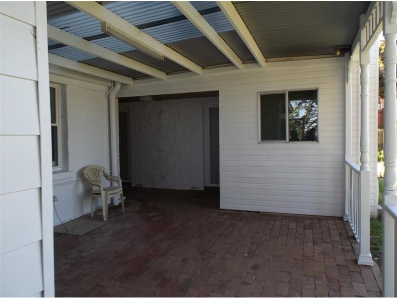 7B Daly  Street, Cowra NSW 2794