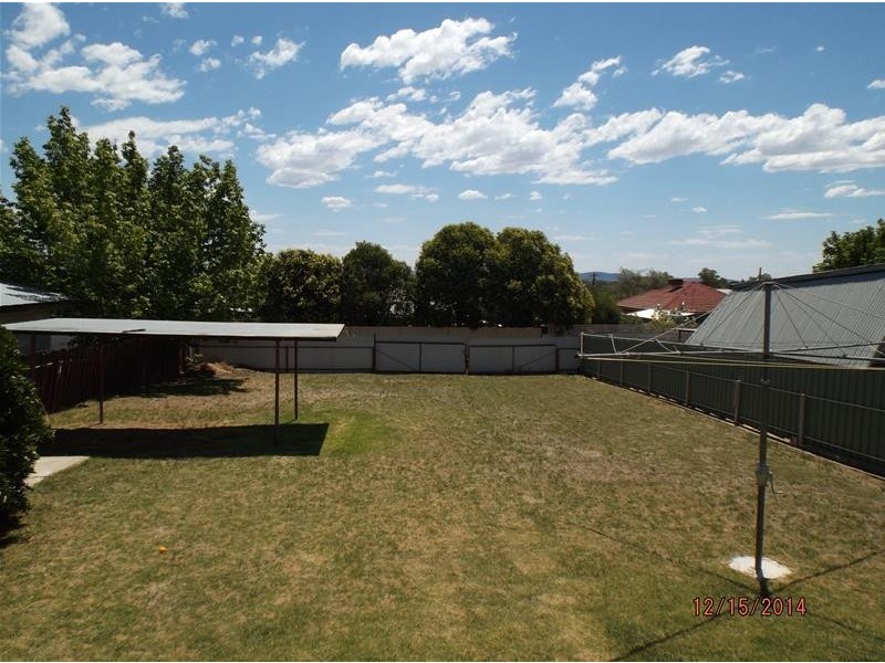 6 Nelson Street, Cowra NSW 2794